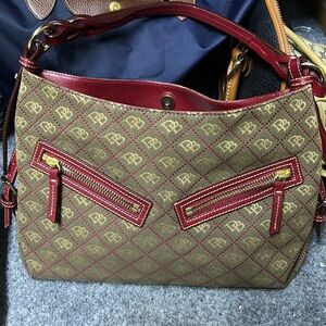 Dooney & Bourke Bag